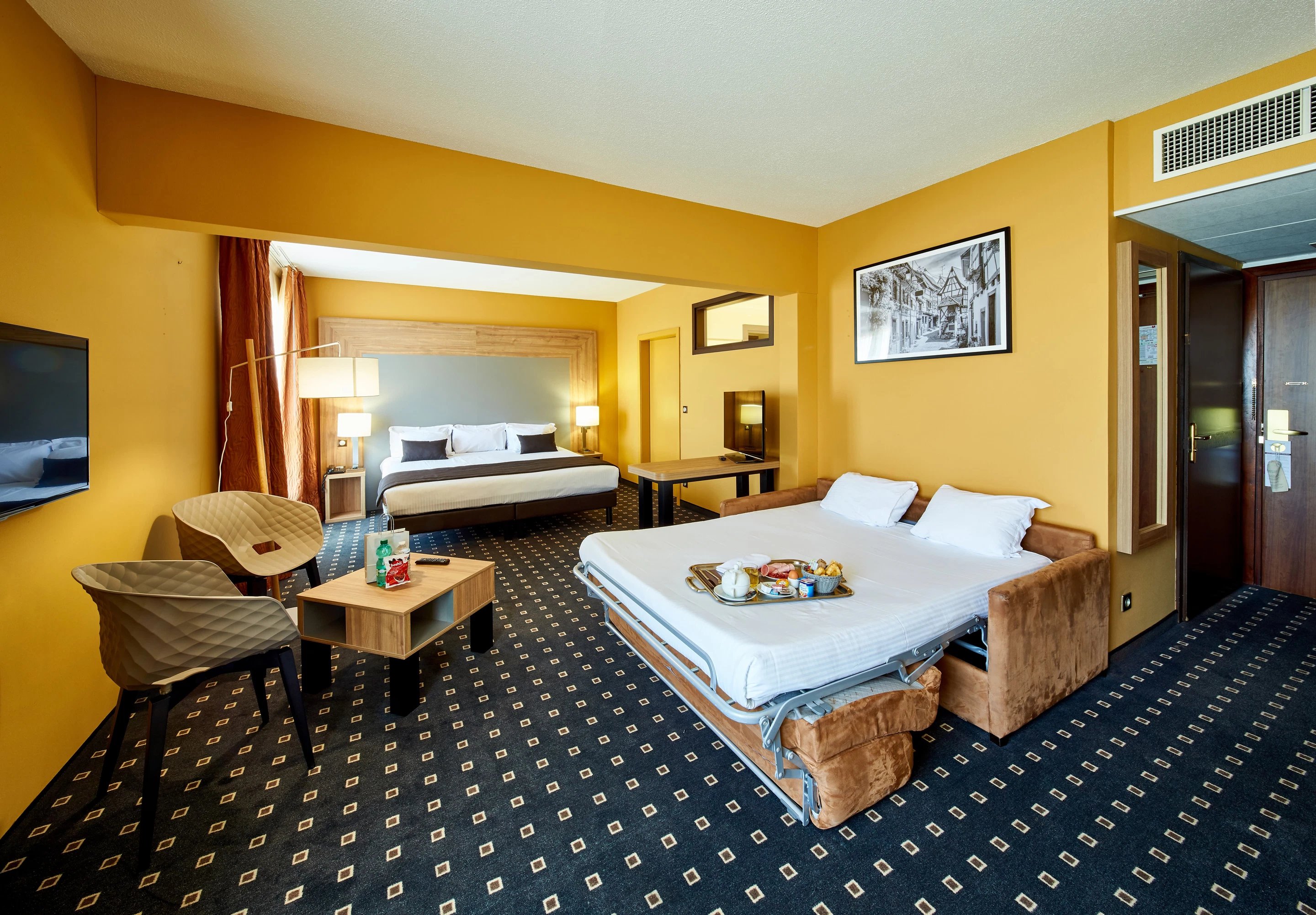 7 Hotel & Spa Junior Suite avec lit kingsize bureau et Télévision